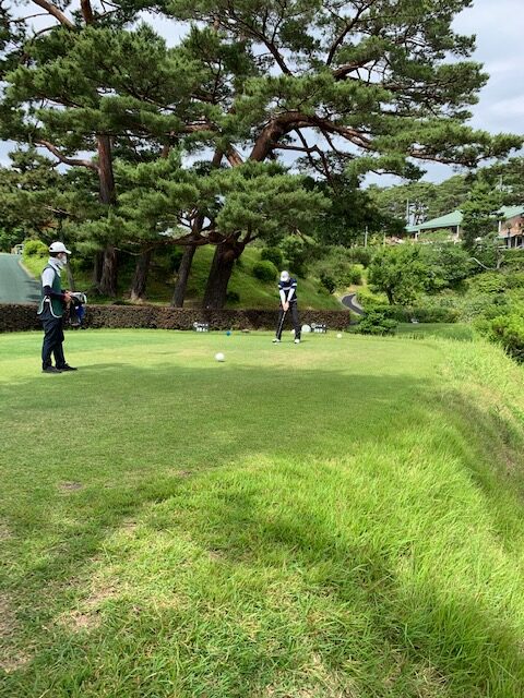 安部副会長のショット姿